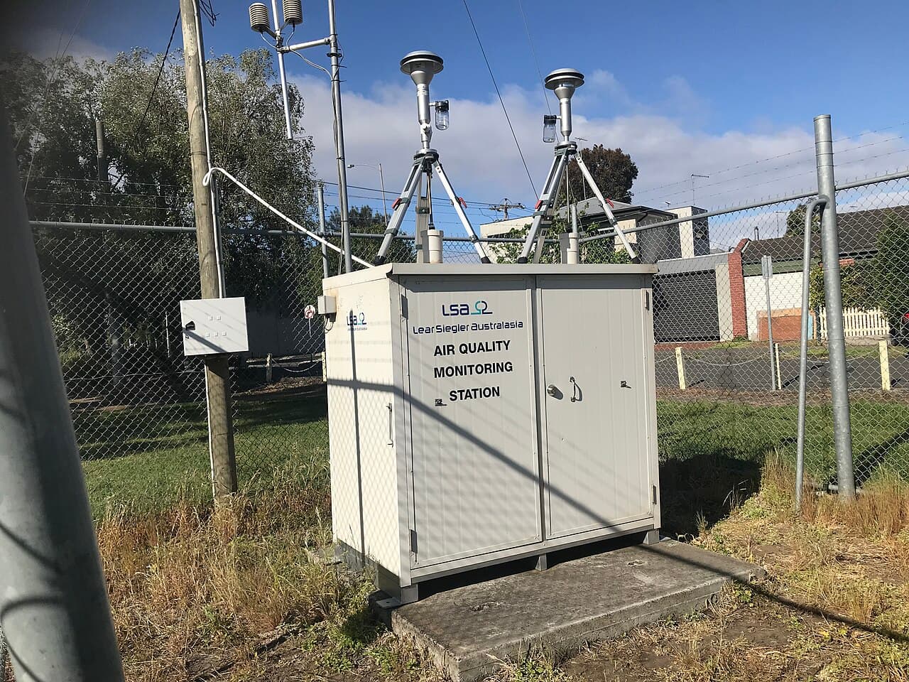 Traffic Pollution Control Systems